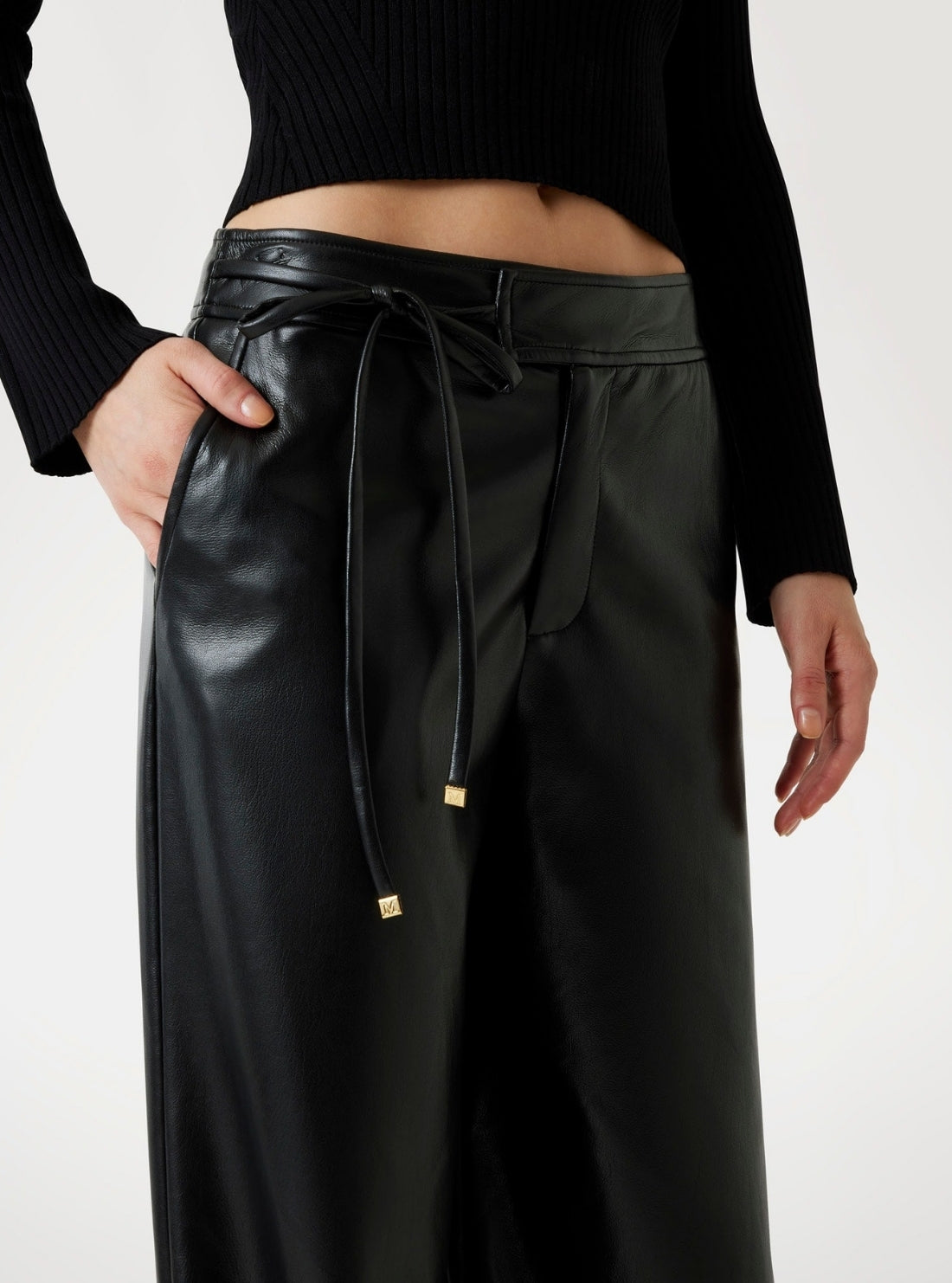 GUESS Marciano Black Gladys Wide-Leg Pant 5BGB087389A Detail View