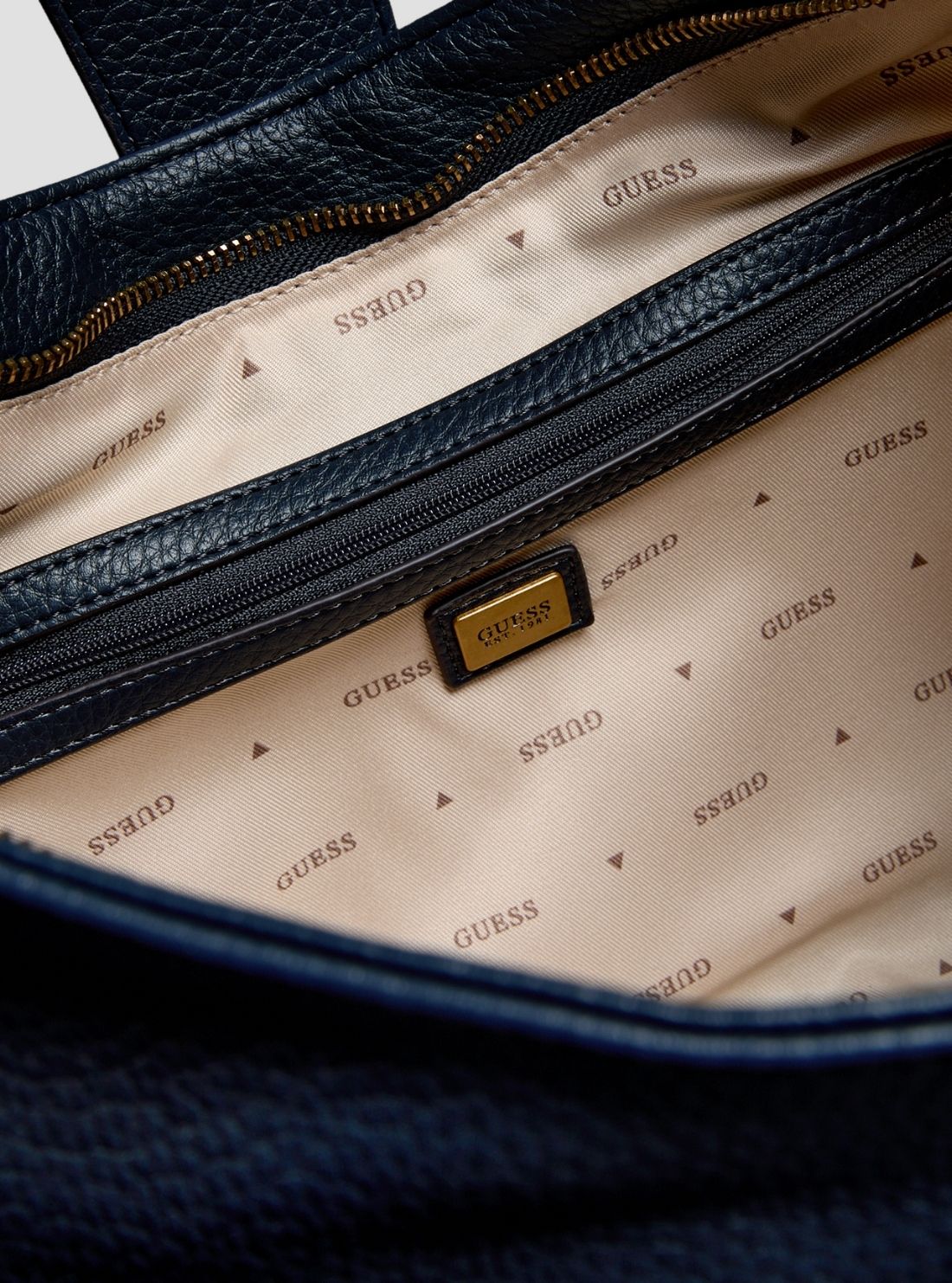 GUESS Womens Midnight Camden Shoulder Bag BB930818 Detail View