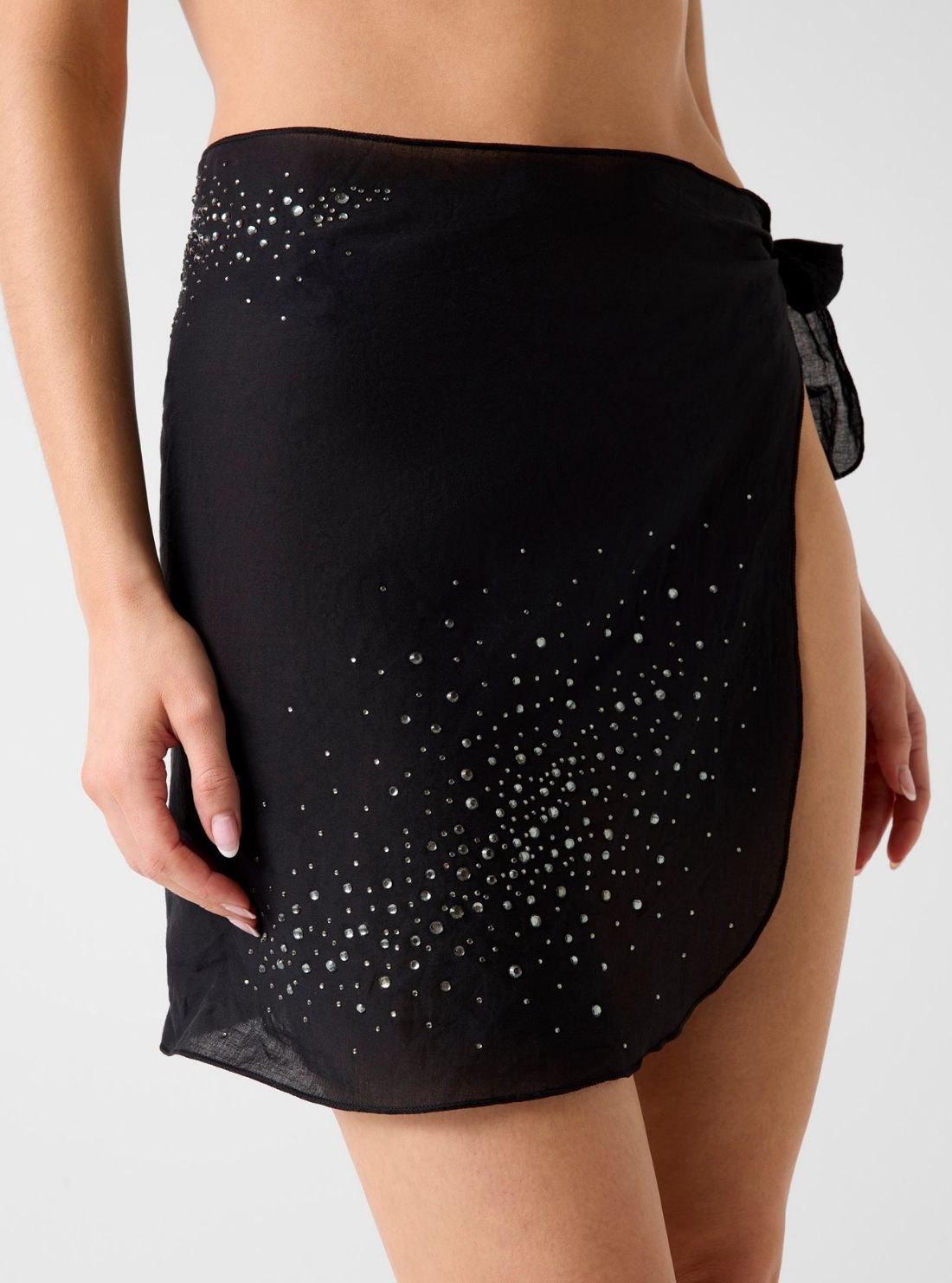 GUESS Womens Black Ivy Mini Pareo E6GZ15WO080 Detail View