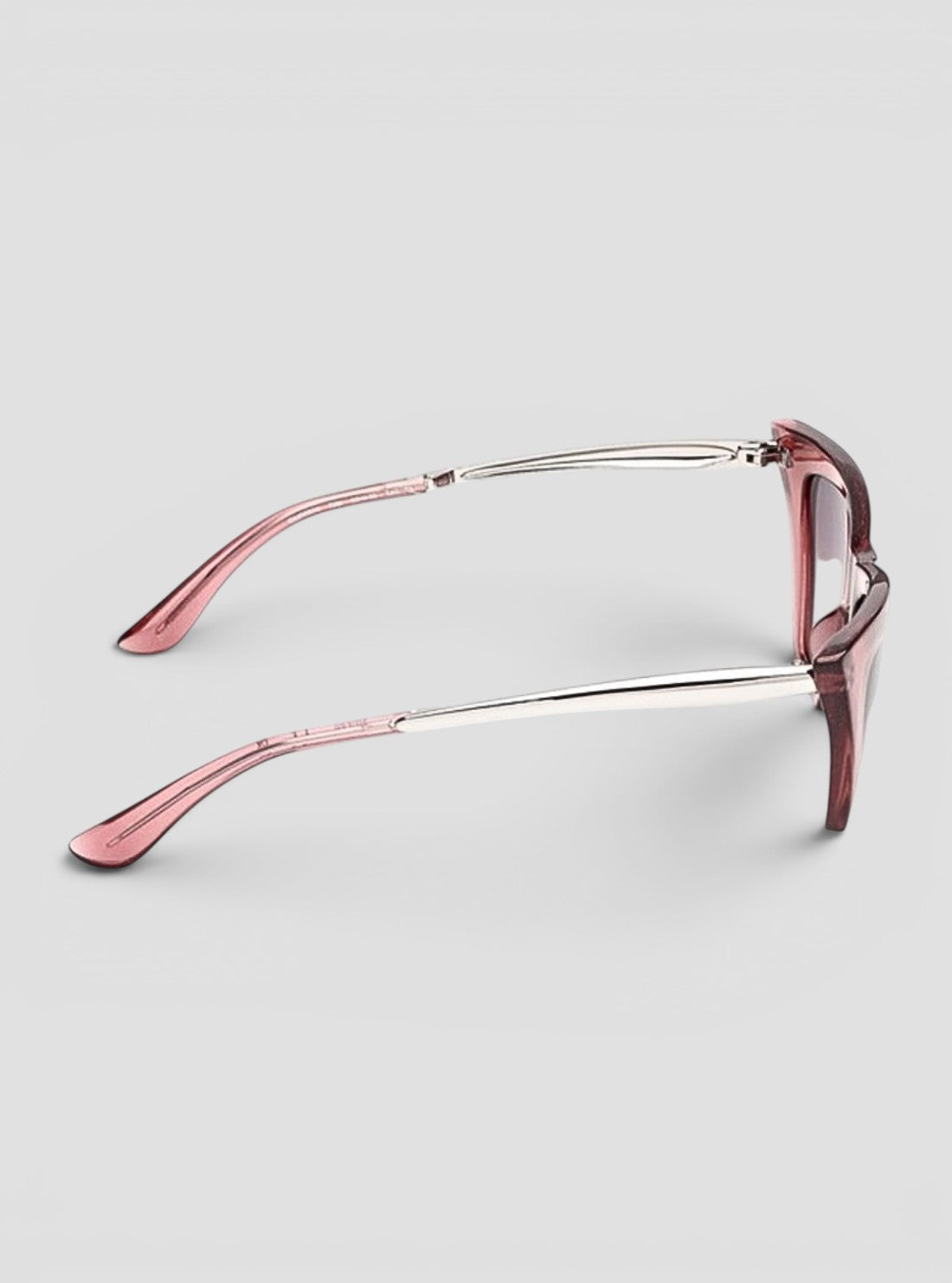 GUESS Accessories Gradient Pink Cat-Eye Sunglasses GU0031072B Side View
