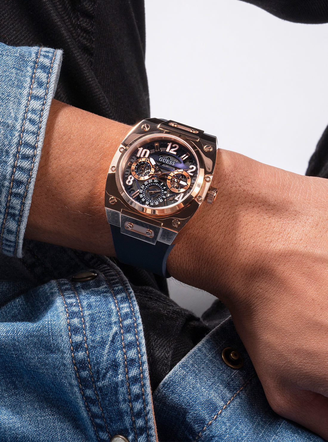 GUESS Men's Rose Gold Navy Prodigy Watch GW0569G3 Model View