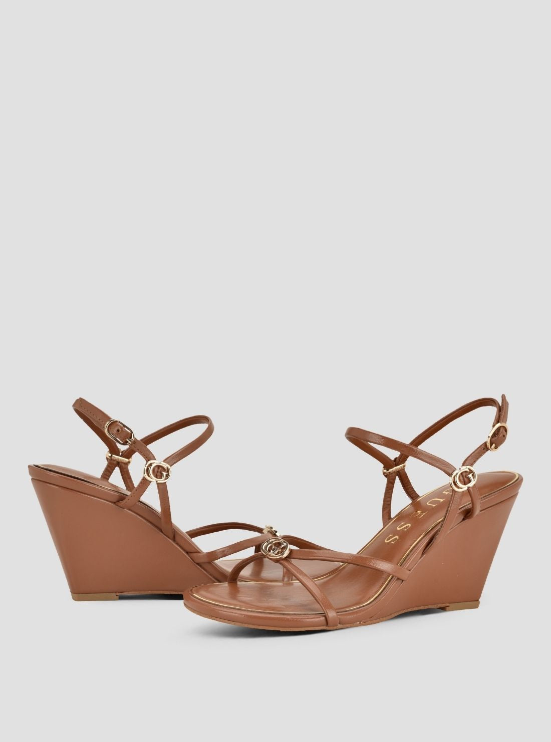 GUESS Womens Medium Brown Devve Wedge Sandals DEVVE Front Side View