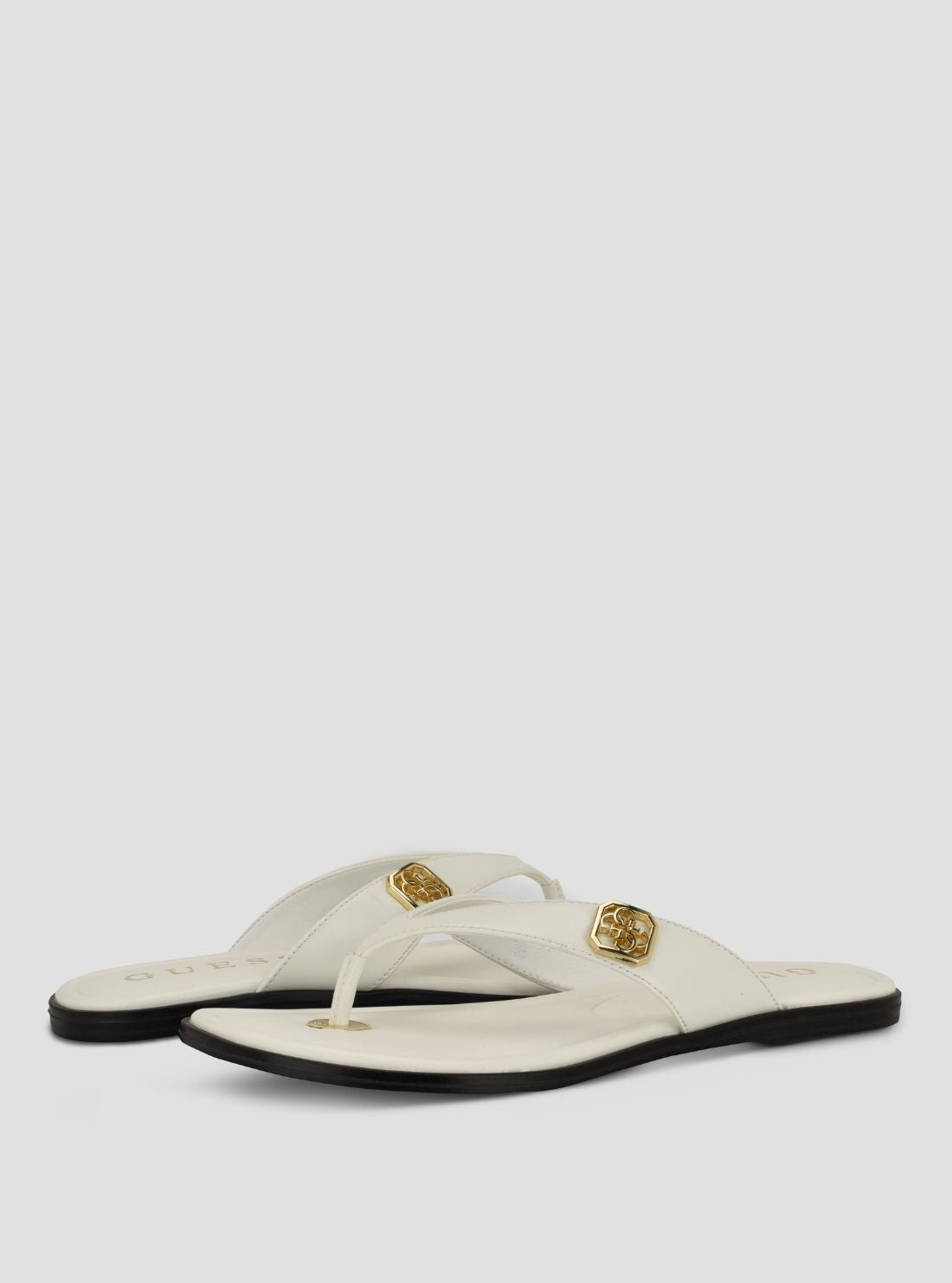 GUESS Womens White Lexing Flat Sandals LEXING Front Side View