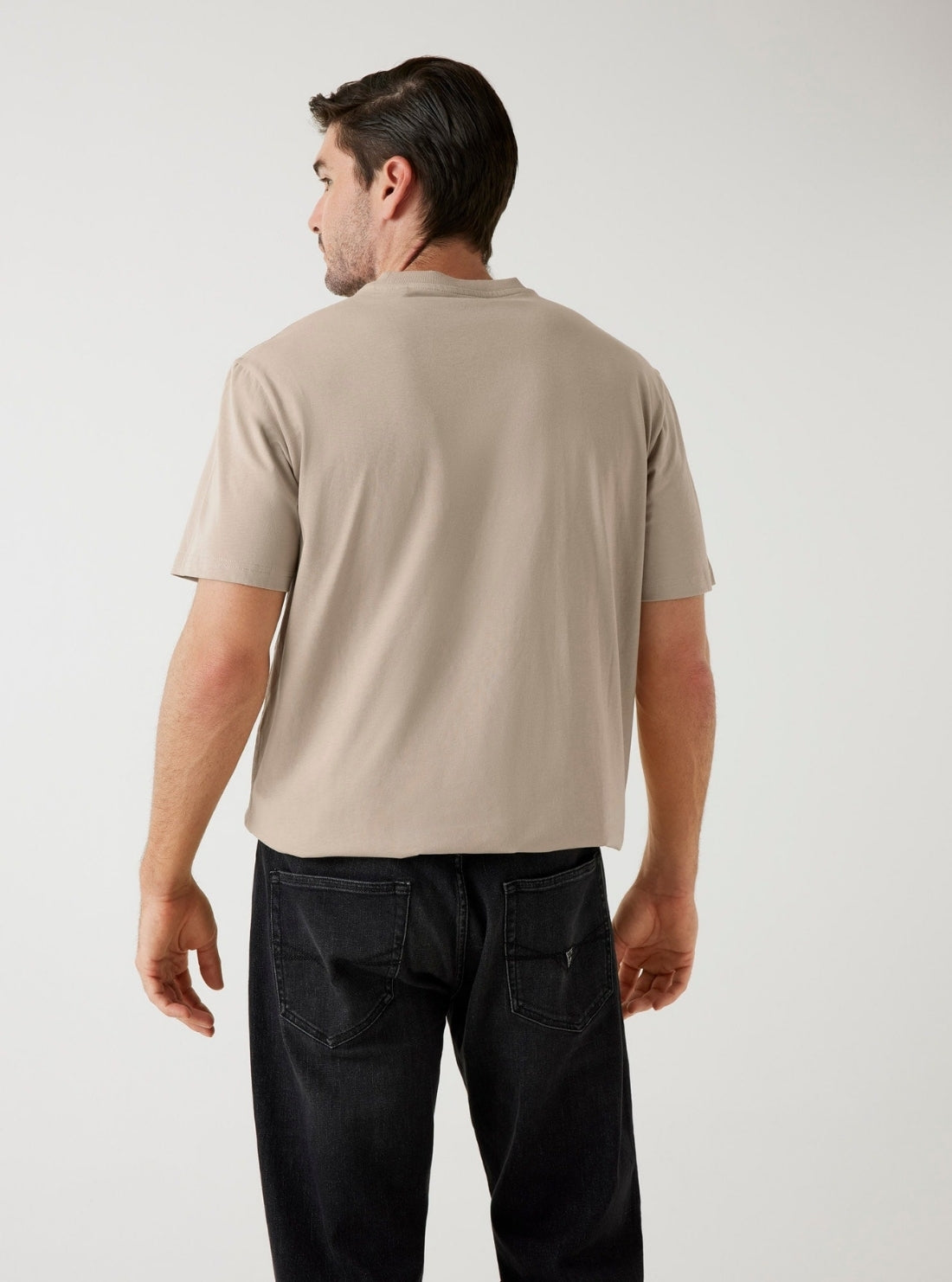 GUESS Mens Beige Logo lettering T-shirt M5BI05I3Z14 Back View