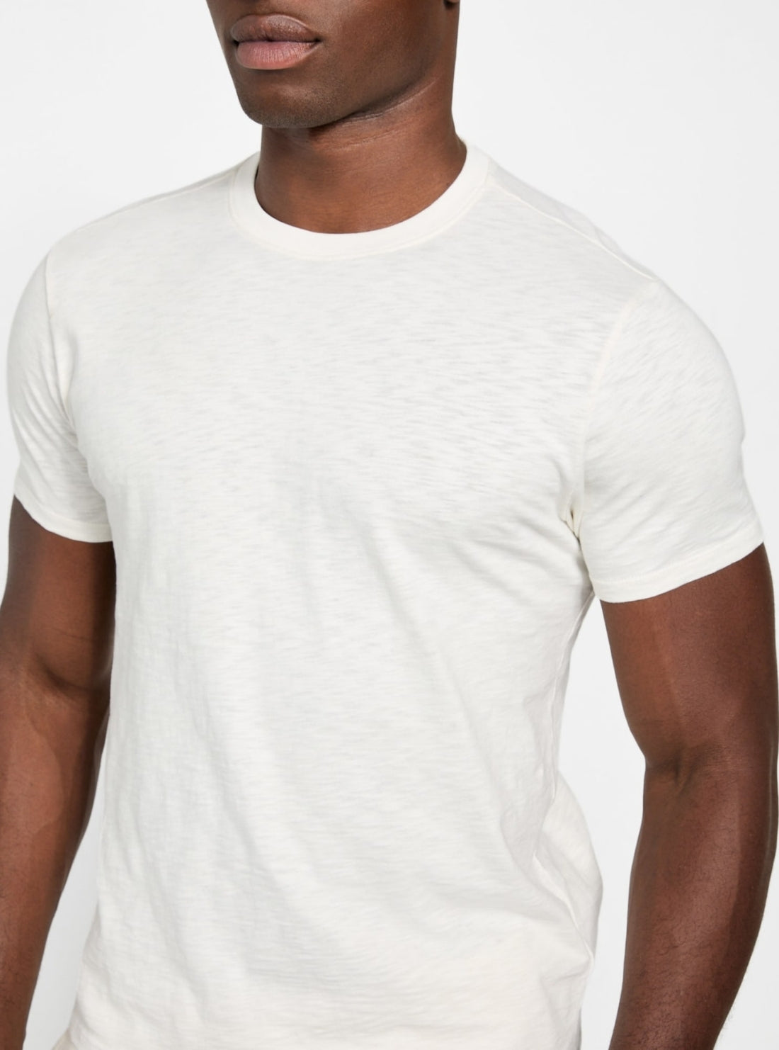 GUESS Mens White 1981 Label T-Shirt M5BP59KA7O0 Detail View