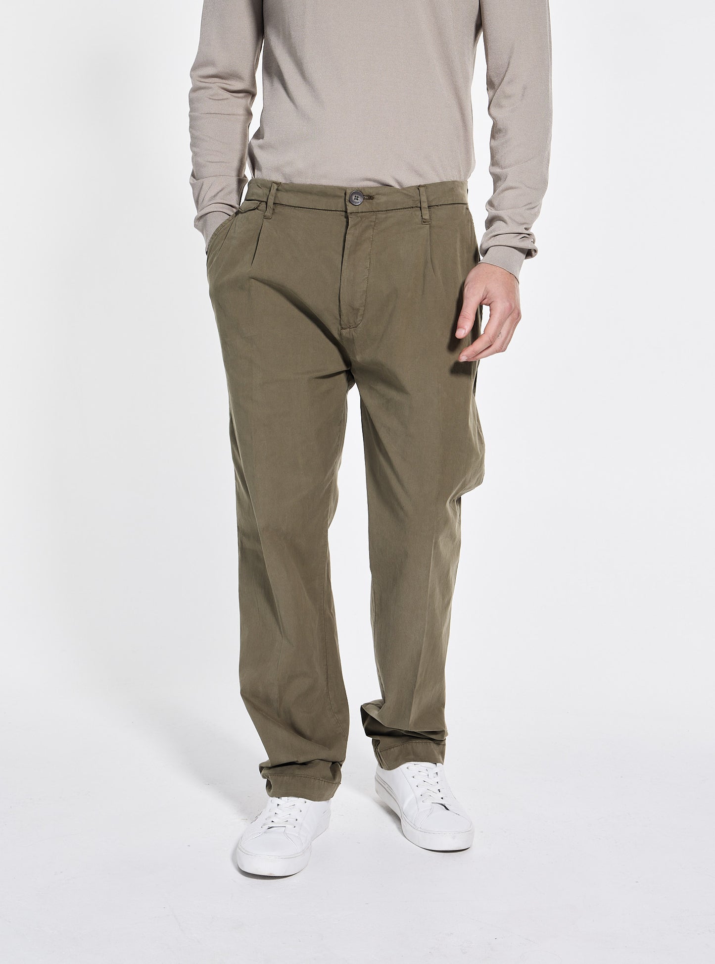 GUESS Mens Green Taylor Chino Pants M5GB24WH4GA Front View
