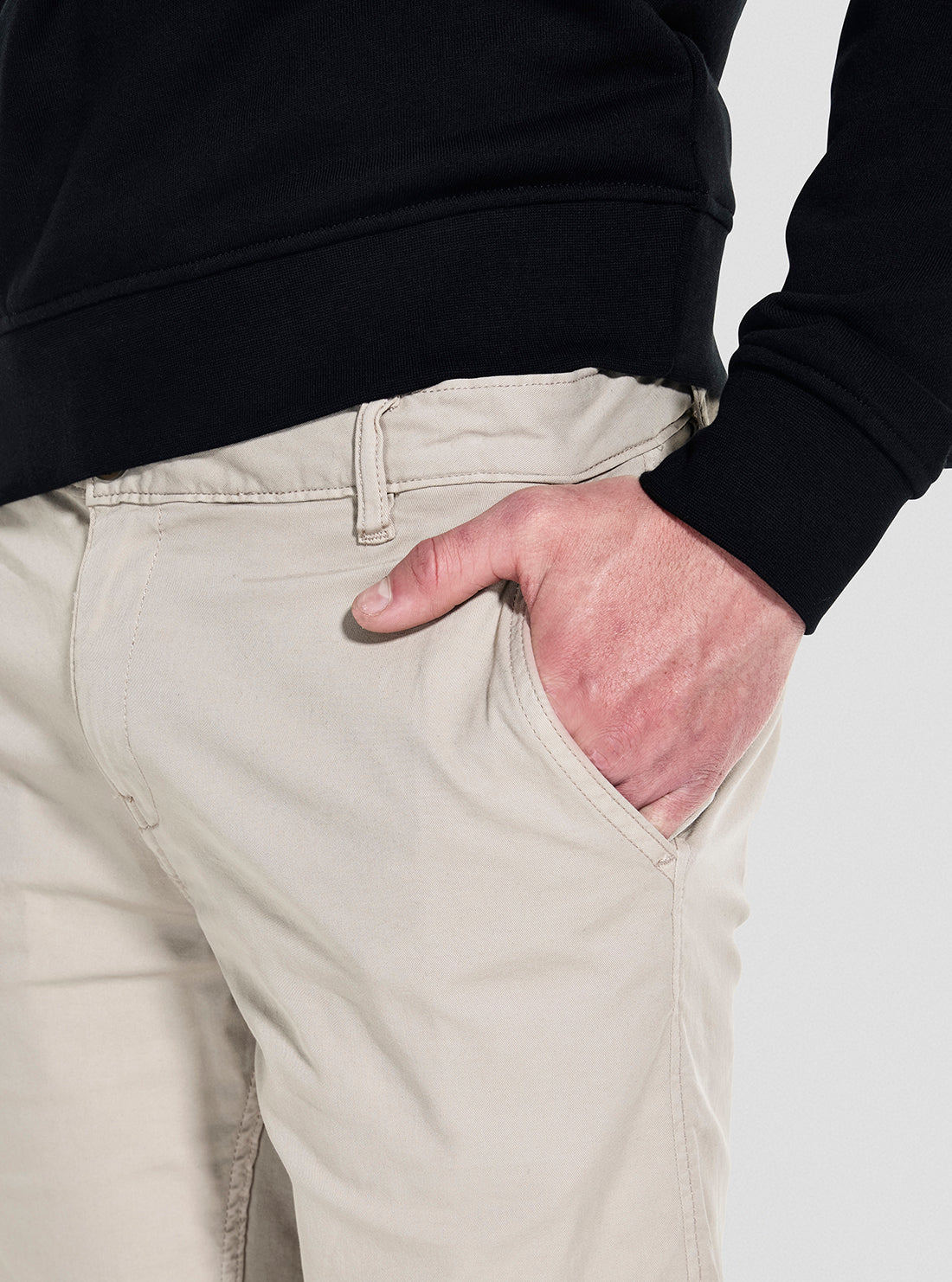 GUESS Mens Beige Angels Chino Short M5GD13WH4BA Detail View