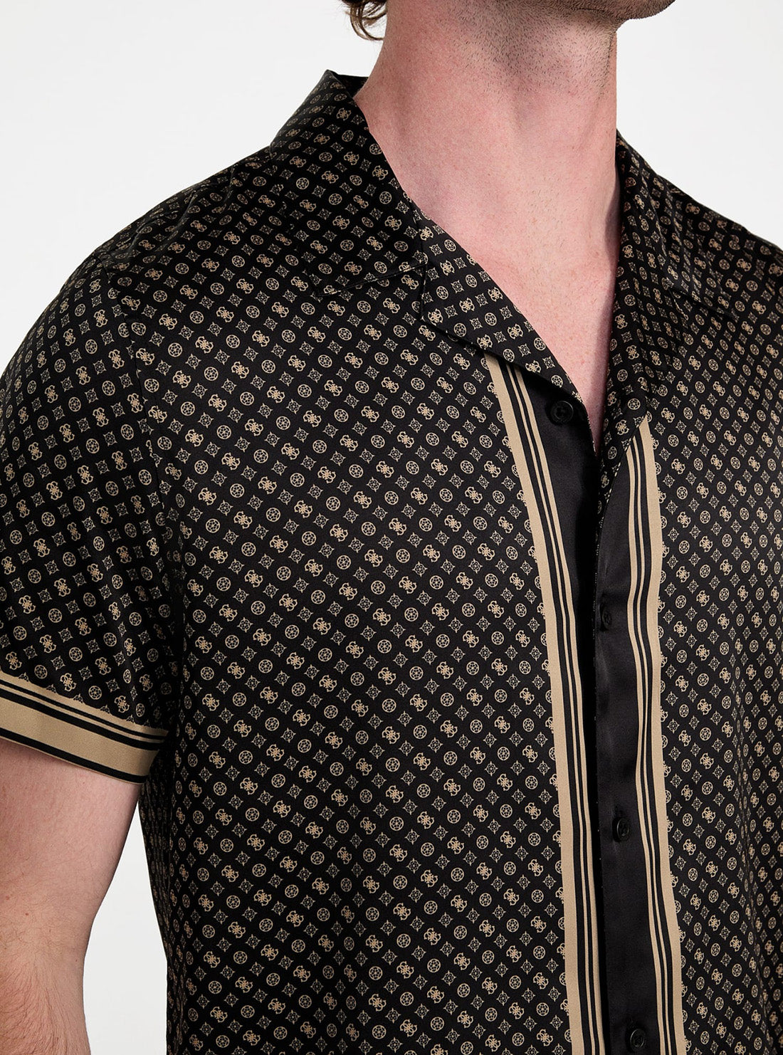 GUESS Mens Brown Logo Charm Peony Shirt M5YH96WF1T2 Detail View