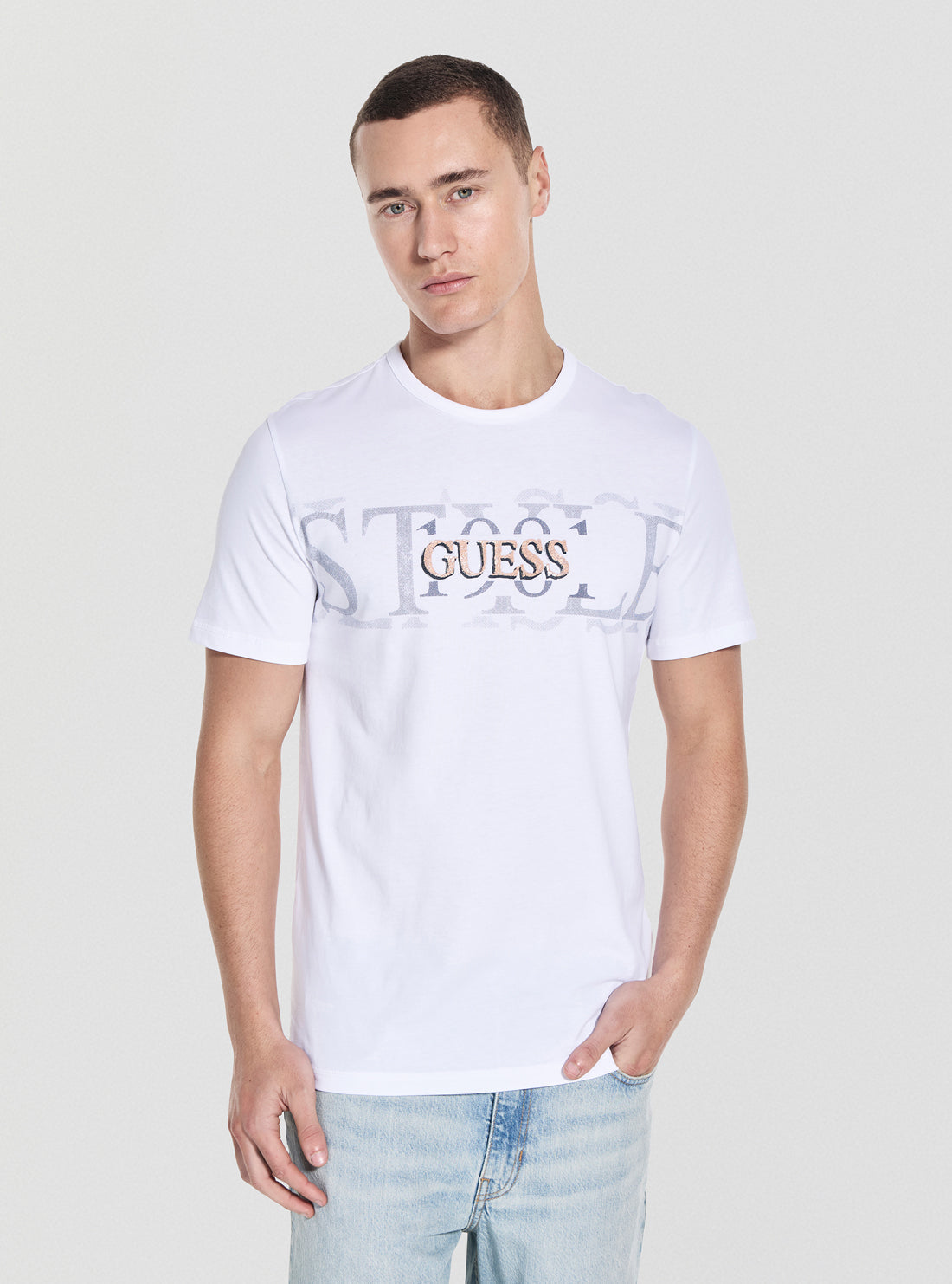 GUESS Mens White Guess Chest Box T-Shirt M5YI14I3Z14 Front View