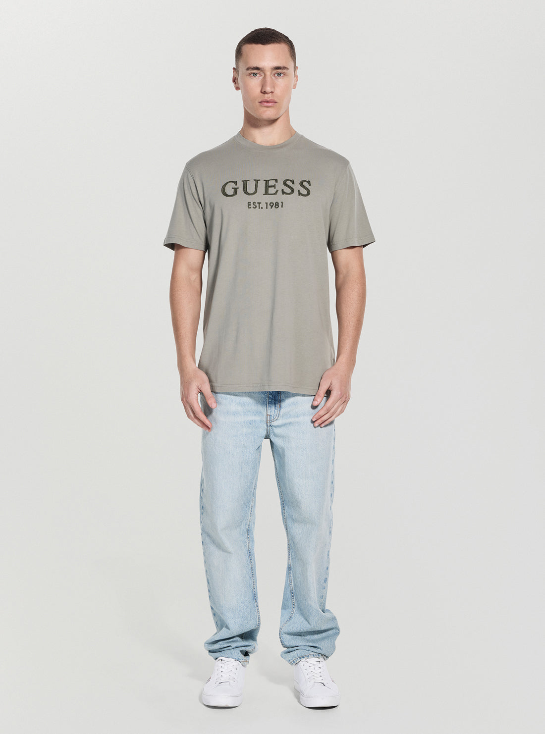 GUESS Mens Green Guess Box Logo T-Shirt M5YI17I3Z14 Full View