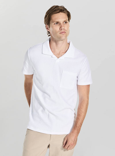 GUESS Mens White Knit Seersucker Polo Shirt M5YP12KCXA0 Front View