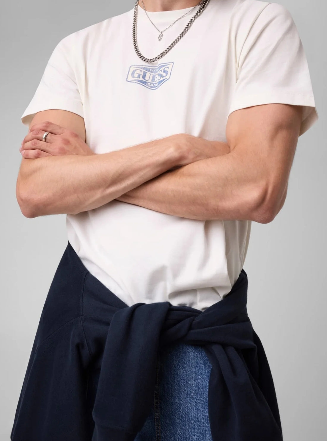 Guess Jeans White Classic Logo T-Shirt M6BI09K5324 Detail Vew