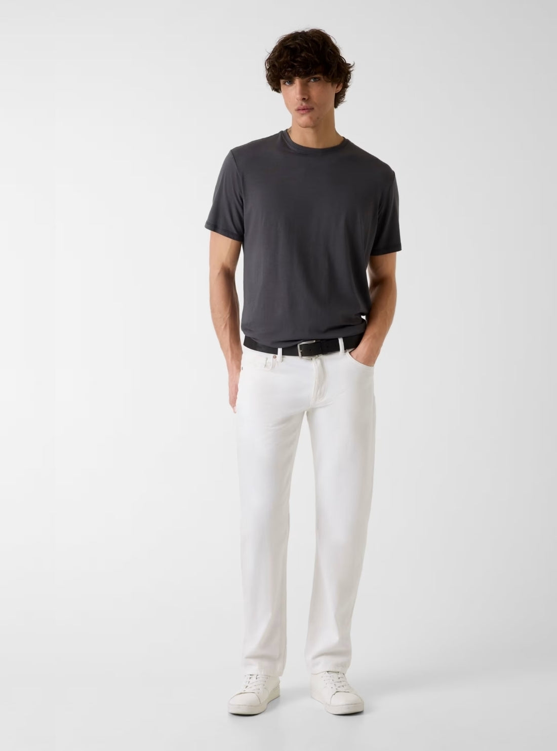 GUESS Mens White Angels Slim Straight Jeans M6GAN2D0780 Full View