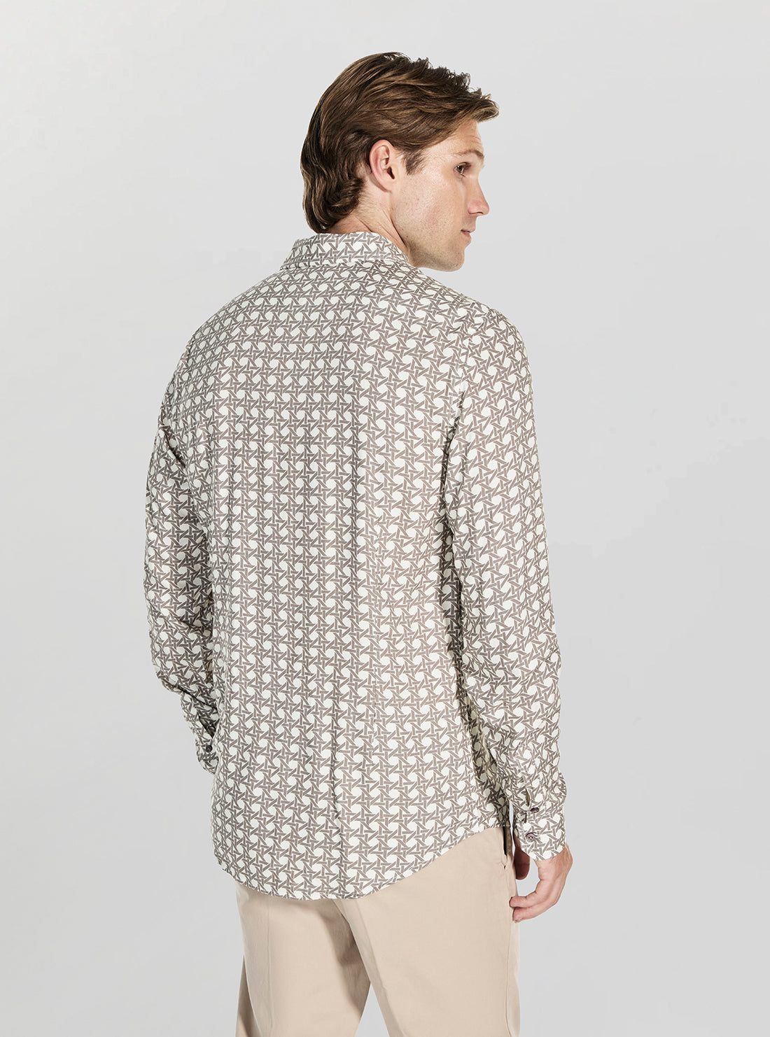 GUESS Mens Eco SMulti Basketweave Grid Shirt M6RH42WD4Z2 Back View