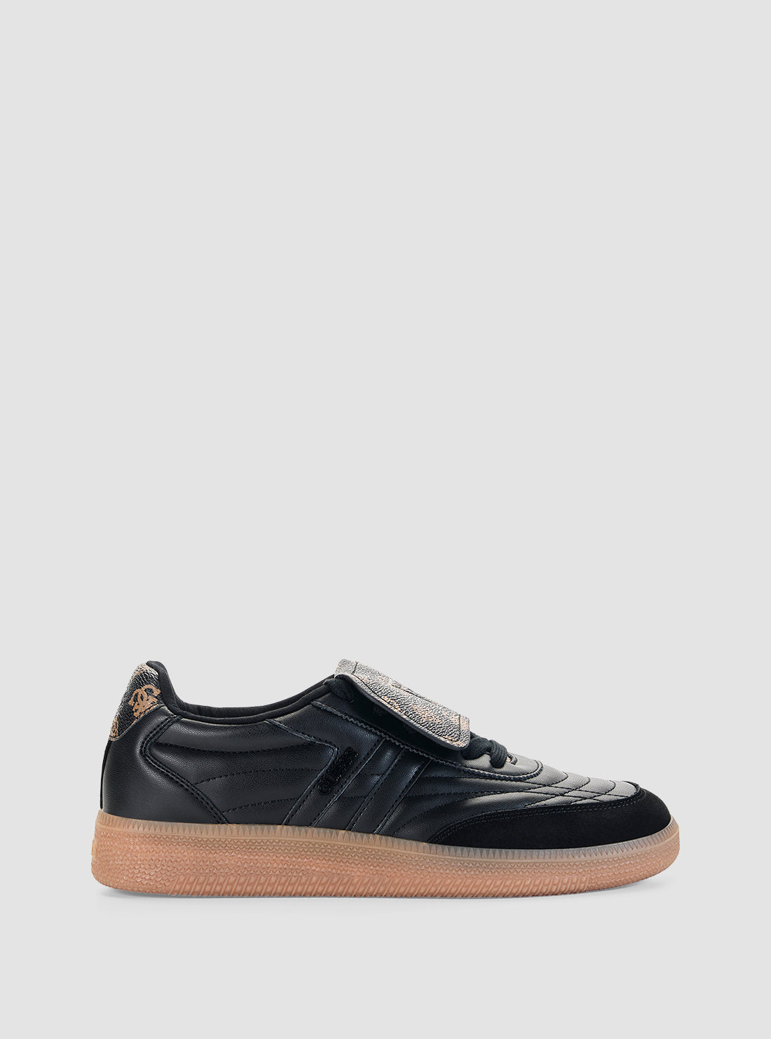 GUESS Footwear Black Oleber Sneakers OLEBER Side VIew