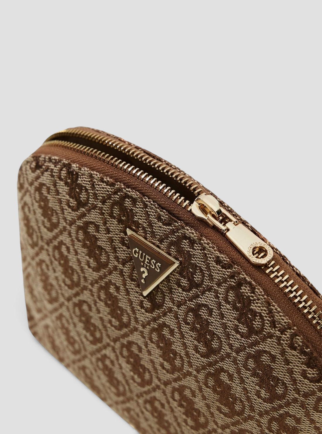GUESS Accessories Brown Logo Dome Beauty Case PW7560P6270 Detail View