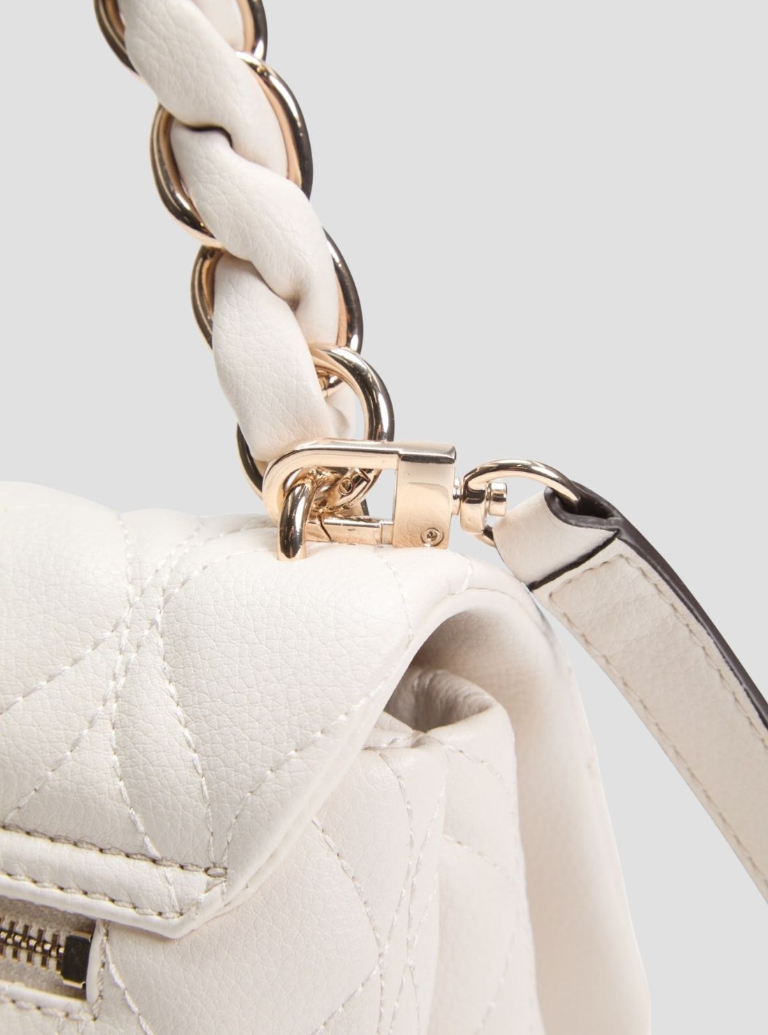 GUESS Womens Off-White Maxine Flap Crossbody Bag QG973320 Detail View