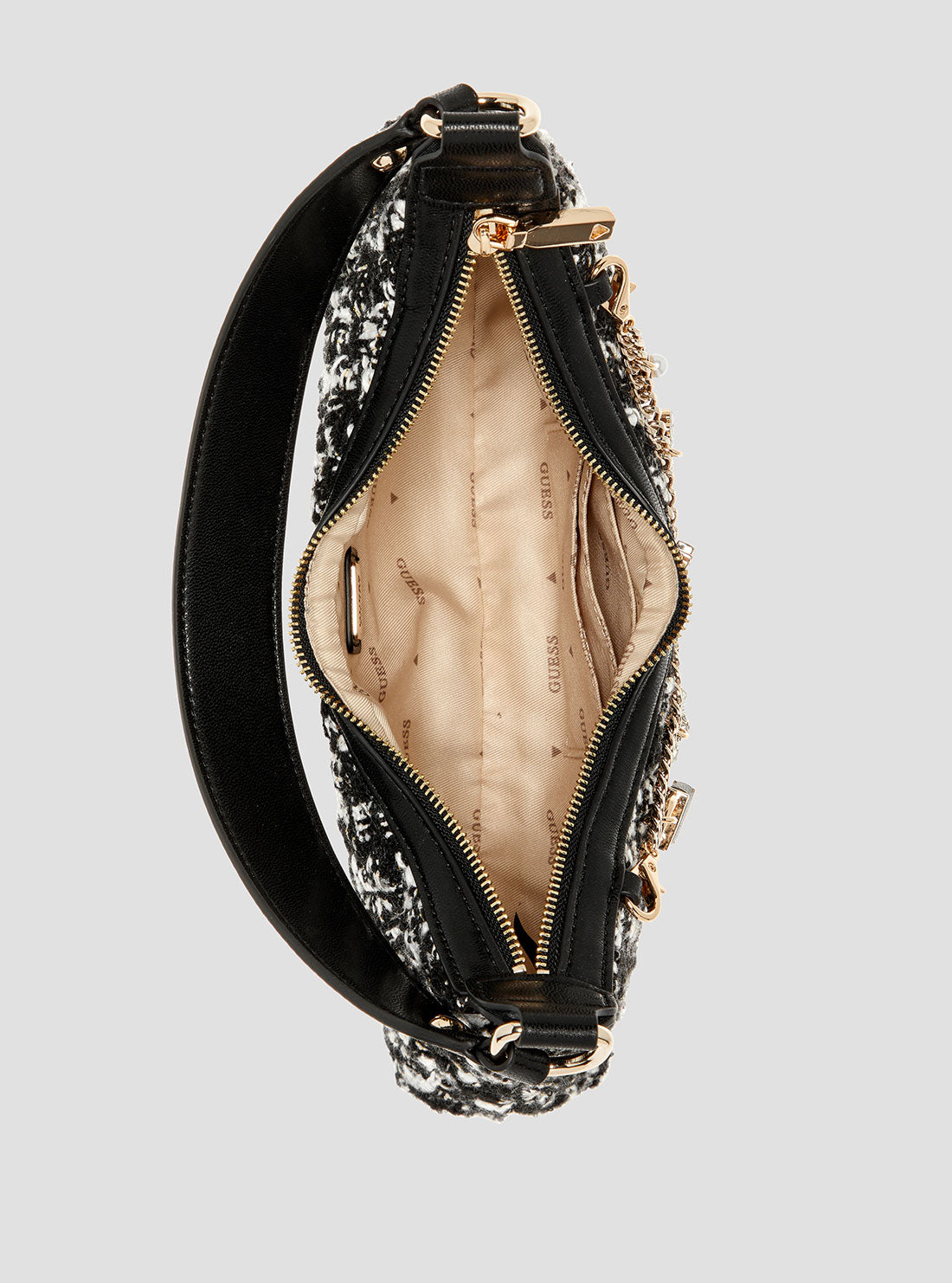 Black Everlee Shoulder Bag