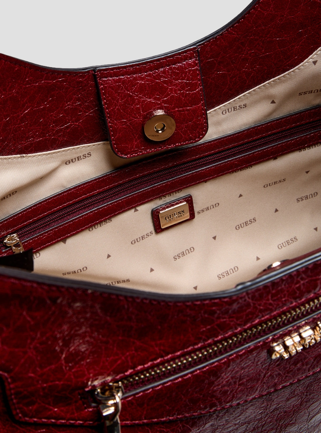 GUESS Womens Red Antonia Large Hobo Bag TG218302 Detail View