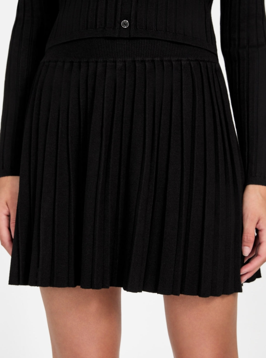 GUESS Womens Eco Black Pleated Miranda Sweater Skirt W5BD1OZ2YK2 Detail View
