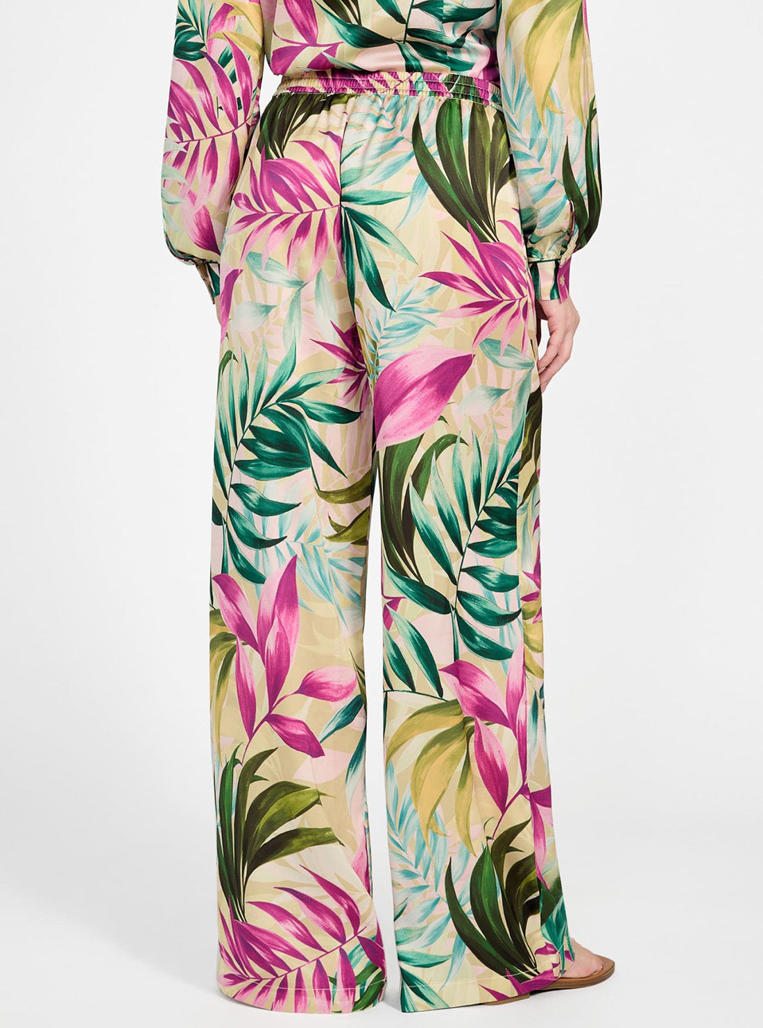GUESS Womens Multi Ines Wide Leg Pants W5GB11WH9C2 Back View