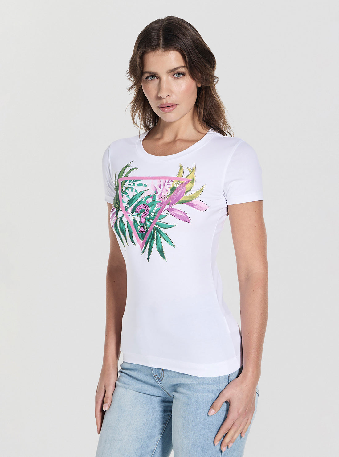 GUESS Womens White Leaf Triangle Logo T-Shirt W5GI07J1314 Front Side View