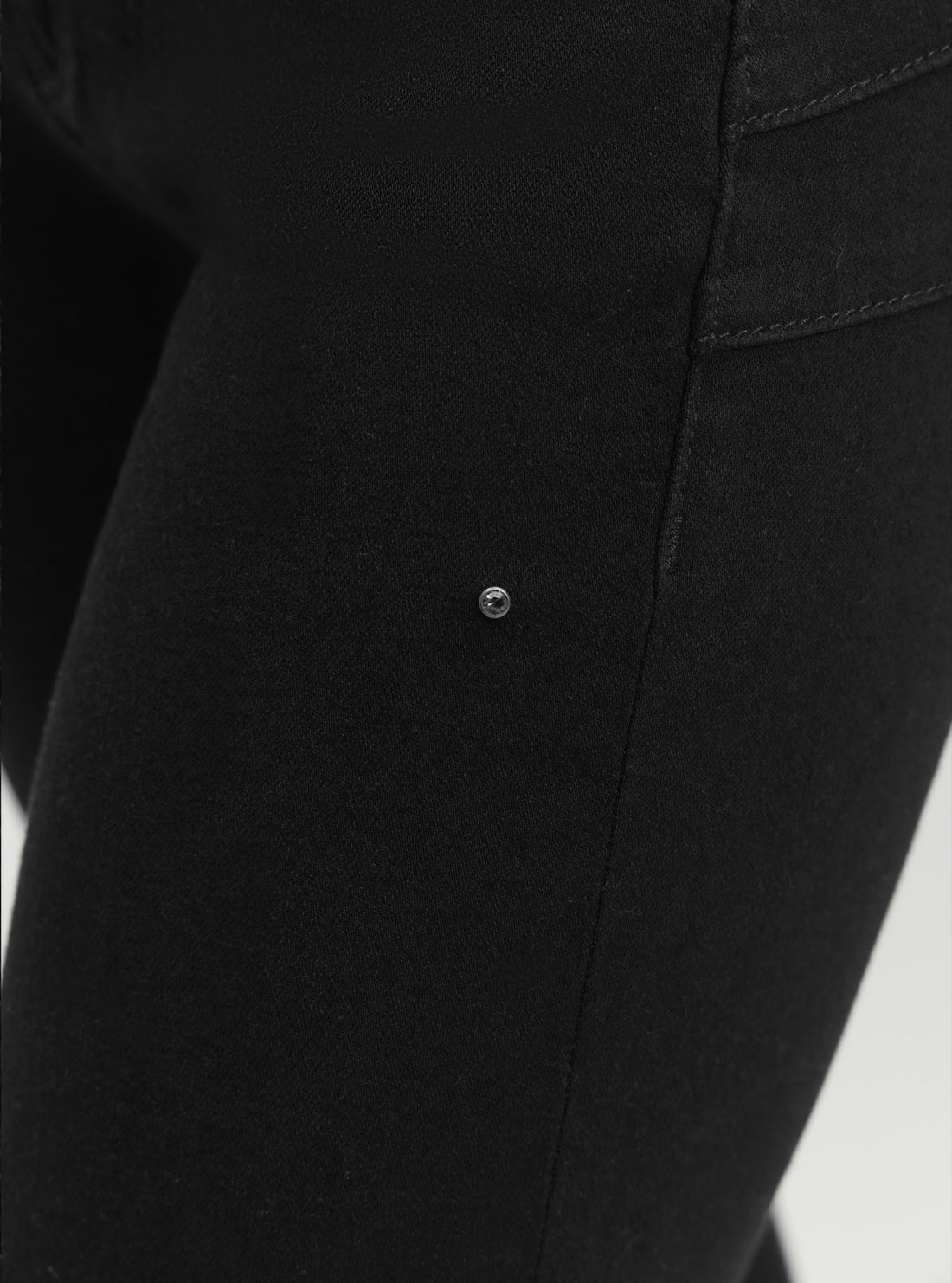 Black Shape Up Denim Jeans in Dark Wash