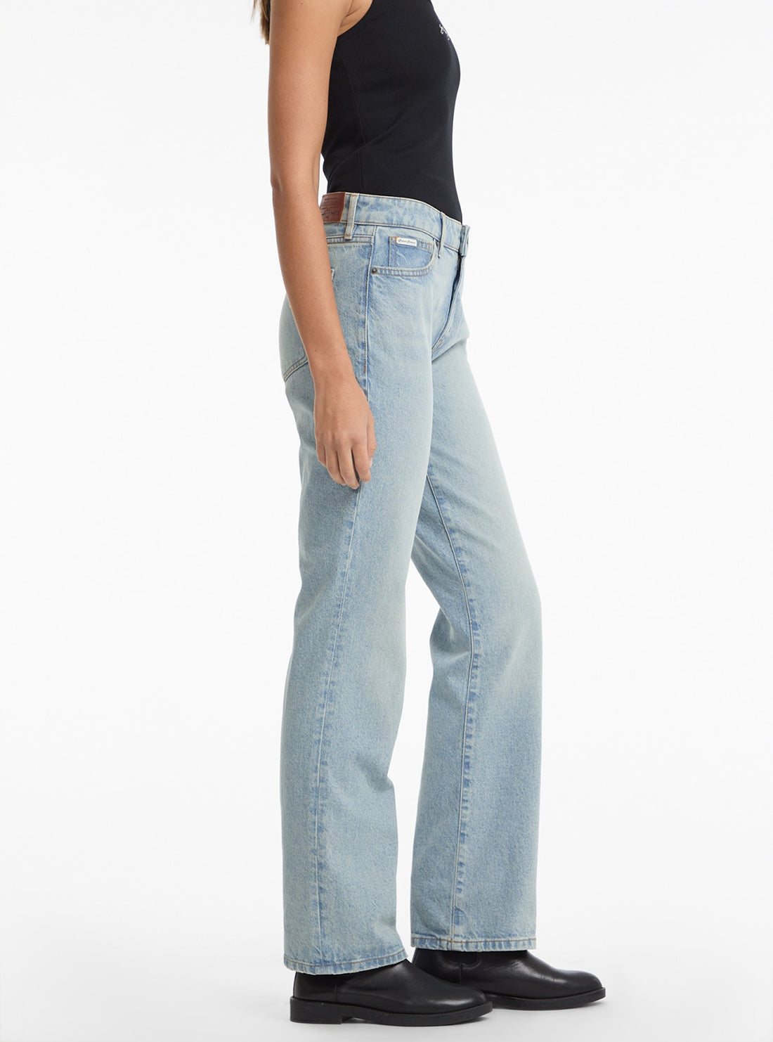 Guess Jeans G08 Mid Rise Straight Jeans