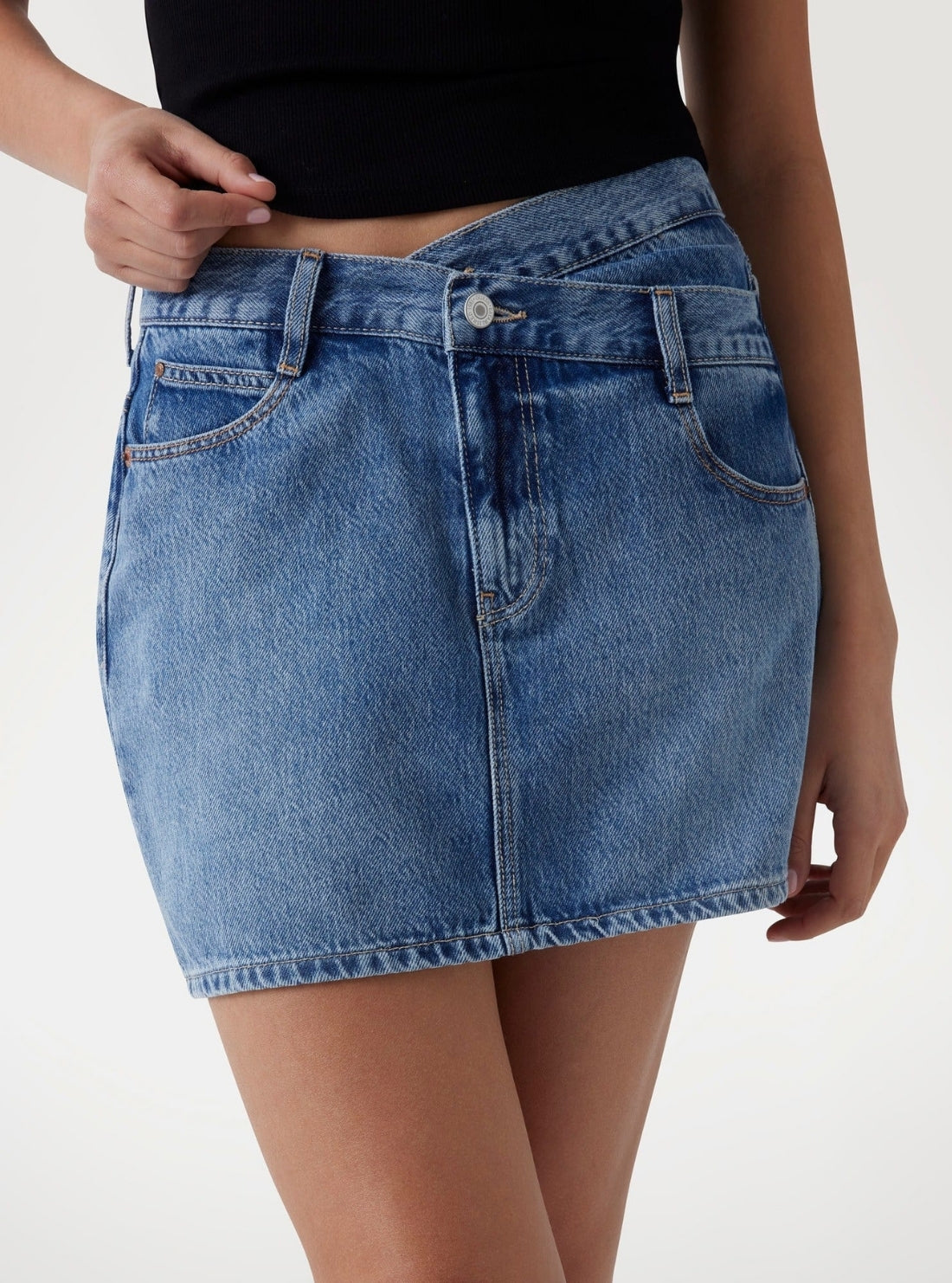 GUESS Womens Blue Gaia Mini Denim Skirt W5YD1CD5QKB Front View_2
