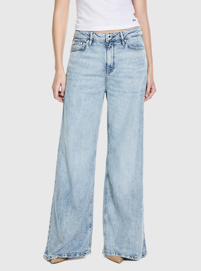 GUESS Womens Bellflower Wide Leg Jeans in Light Wash W6GA82D0697 Front View