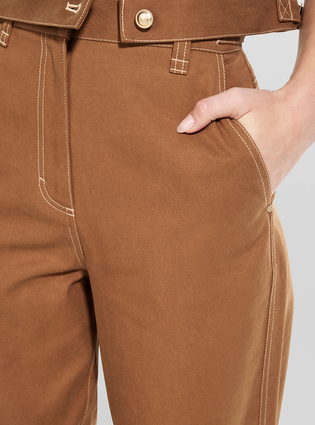 GUESS Womens Brown Coreline Contrast Stitch Skater Pants W6GB10W1805 Detail View