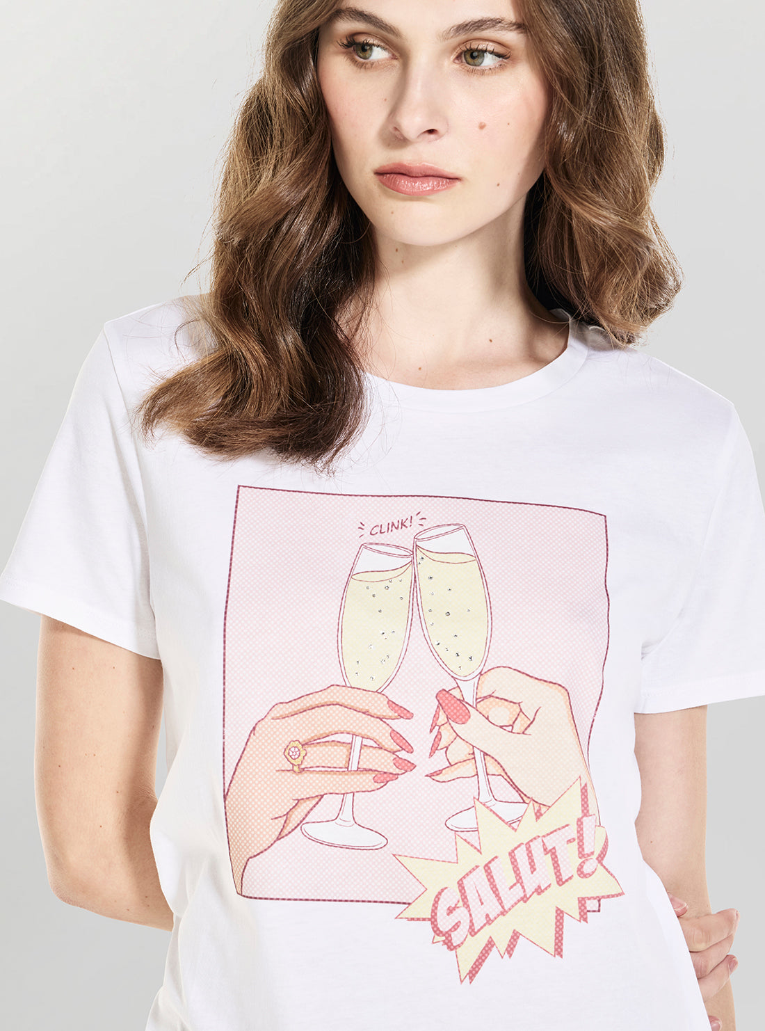 GUESS Womens White Clink Easy T-Shirt W6GI32K3301 Detail View