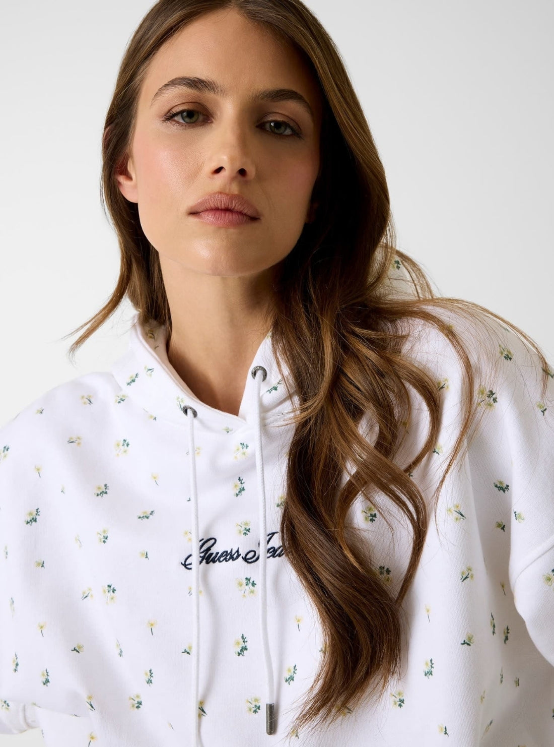 Guess Jeans White Oversized Hoodie Sweatshirt W6GQ27KE901 Detail View