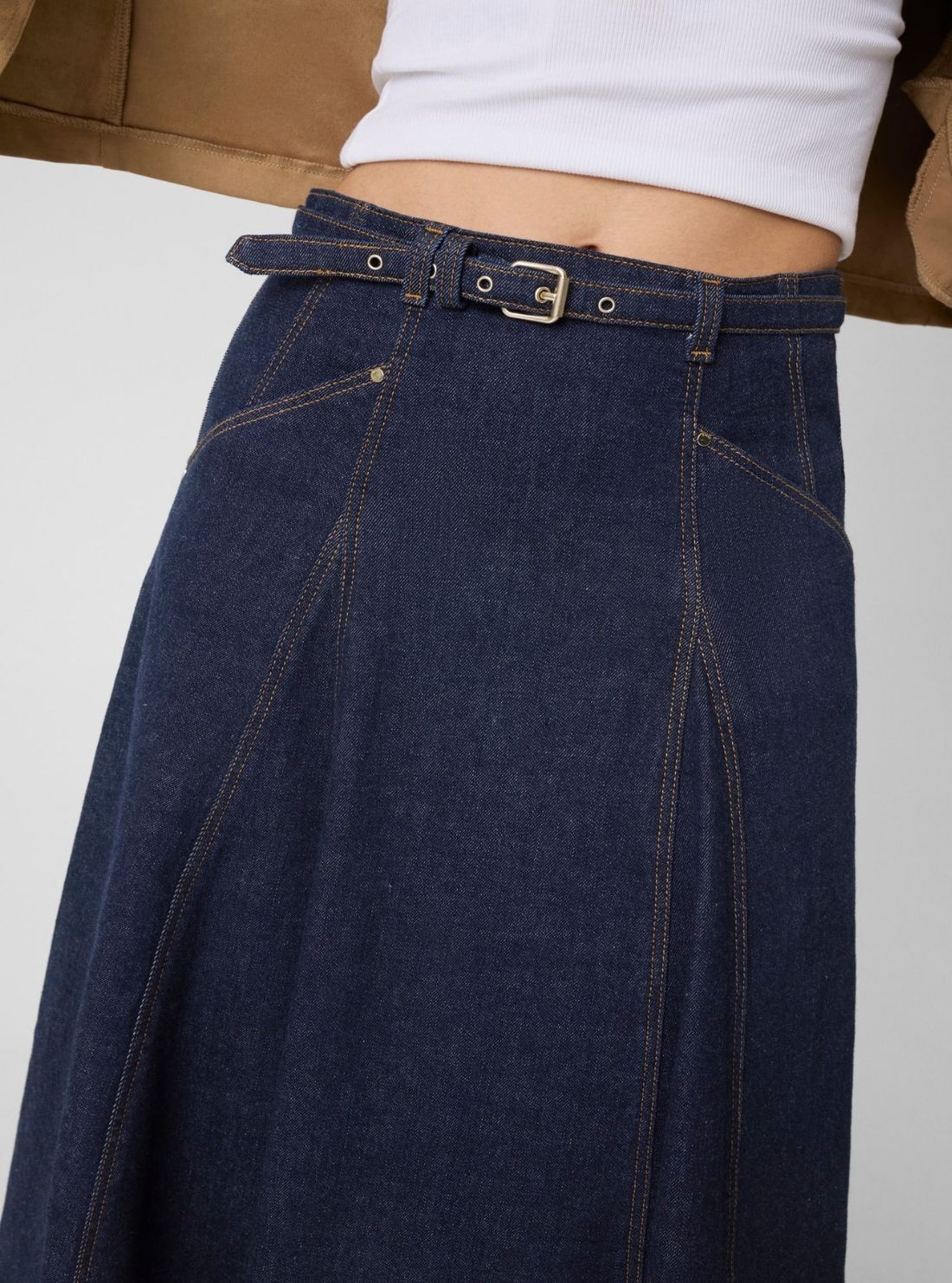 GUESS Womens Eco Blue Rayne Denim Midi Skirt W6YD03D1348 Detail View