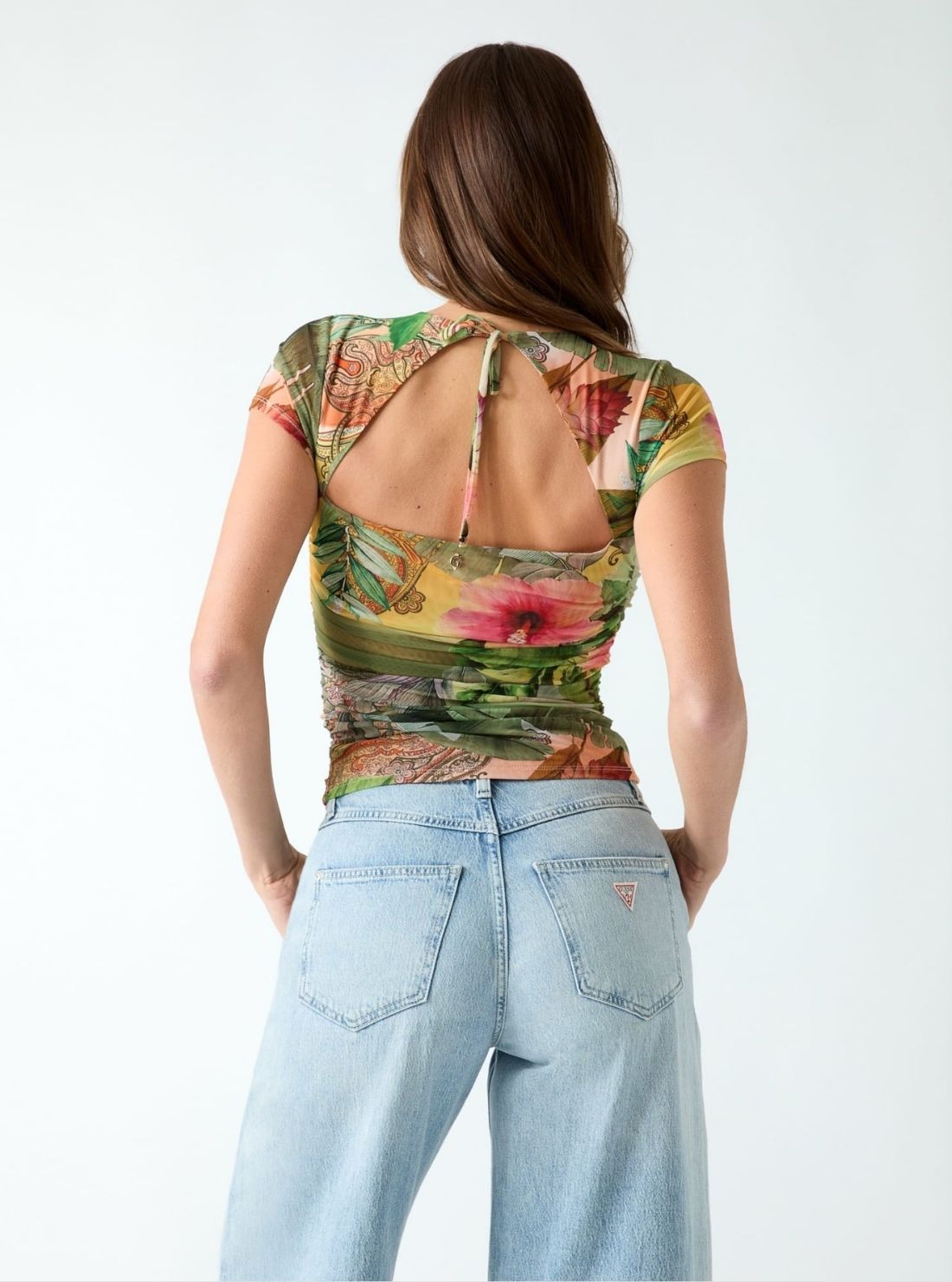 GUESS Womens Eco Hibiscus Jardin Print Hani Cut-Out Top W6YP47K4526 Back View