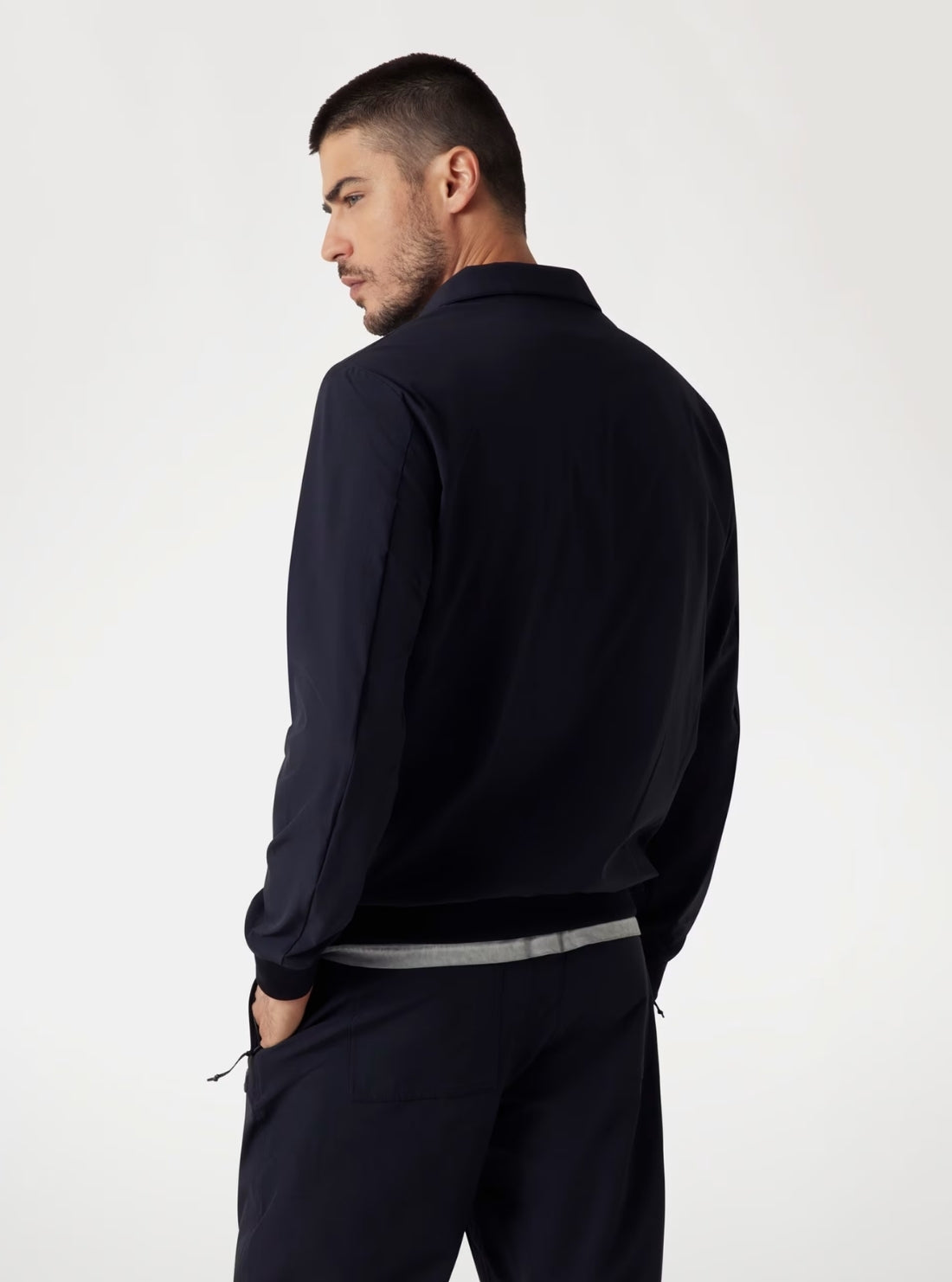 GUESS Mens Black New Amos Jacket Z5YL07WH2H0 Back View