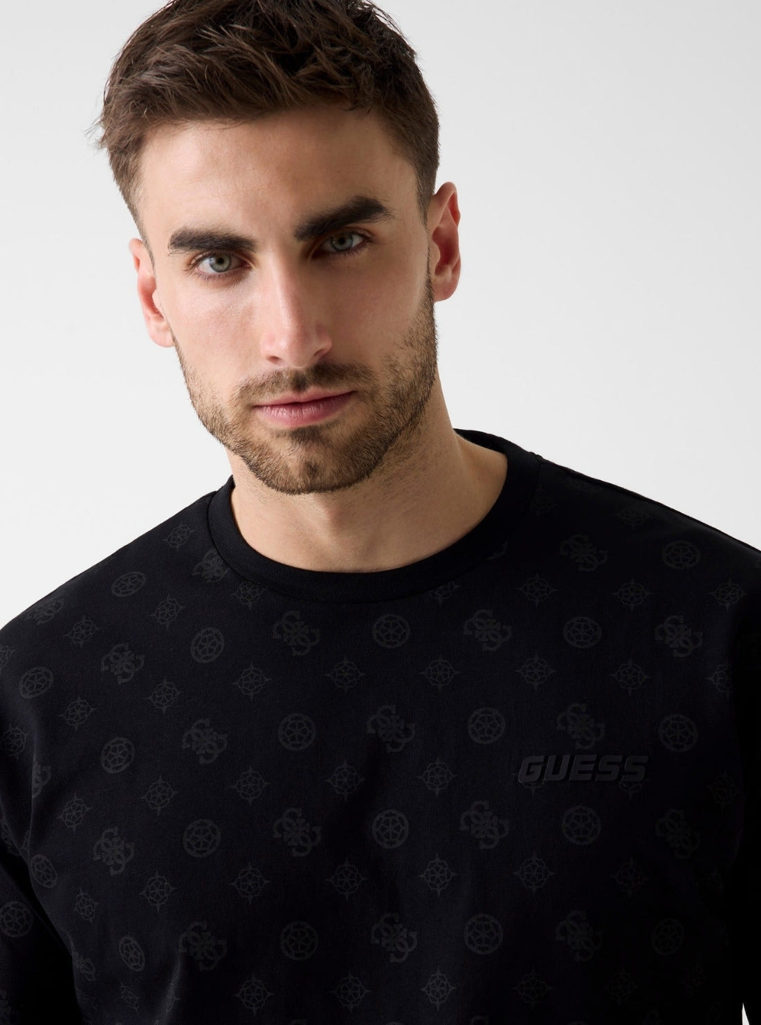 GUESS Mens Black Ovidio All-Over Logo T-Shirt Z6GI07K2852 Detail View