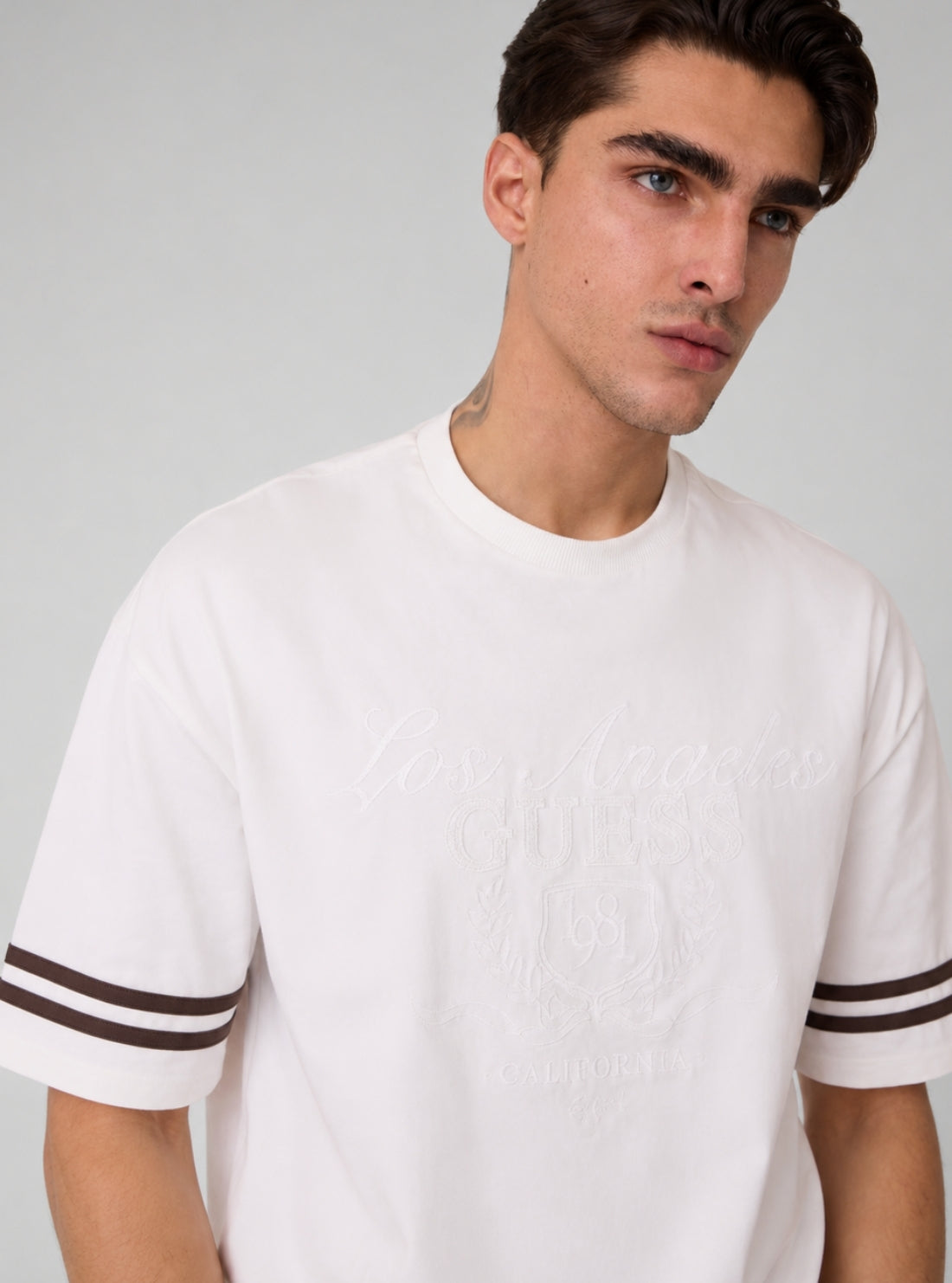 GUESS Mens White Herald Active T-Shirt Z6YI18K5005 Detail View