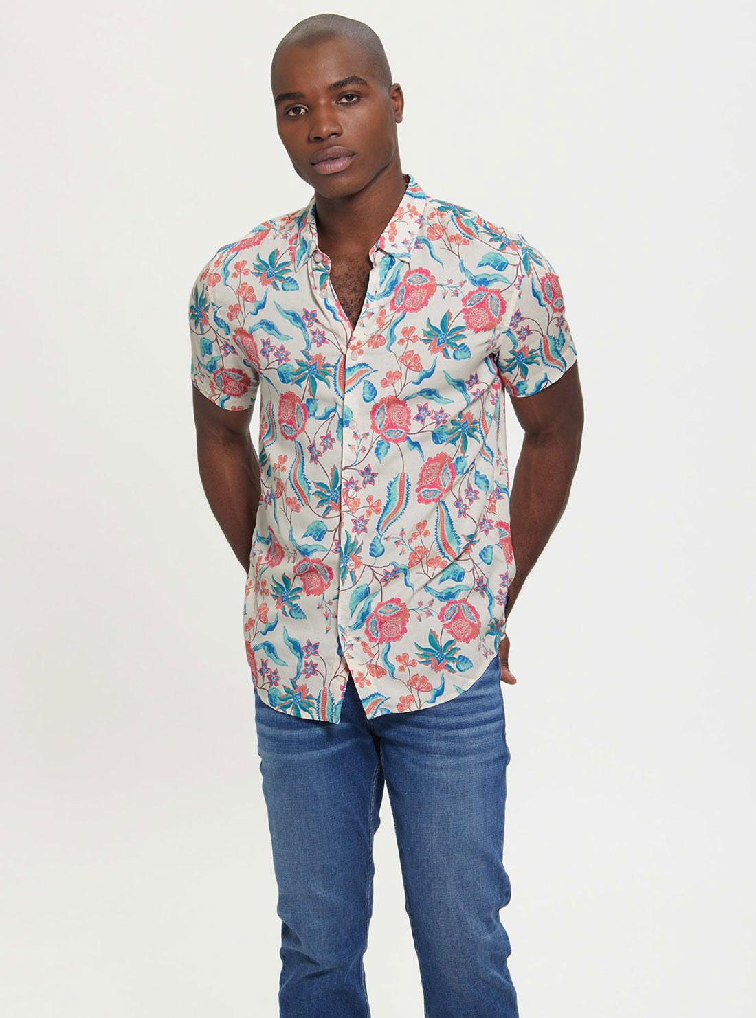 GUESS Men's Eco Floral Estate Rayon Shirt M2BH10WD4Z2 Front View