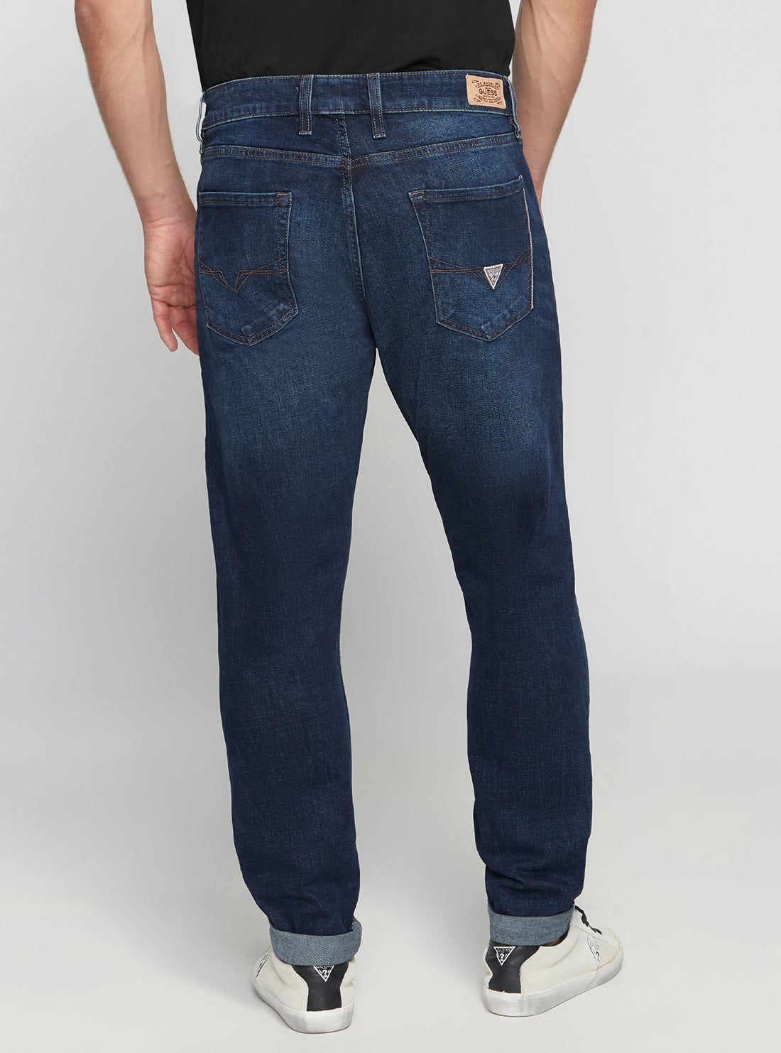 GUESS Men's Low-Rise Regular Fit Drake Denim Jeans In Chosen Wash M2YA37D4MG4 Back View