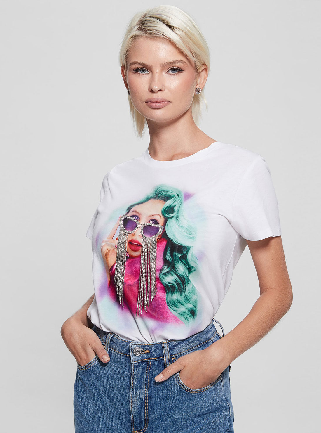 GUESS Women's Eco White Fringe Glasses Graphic T-Shirt W2BI35K9RM4 Front View