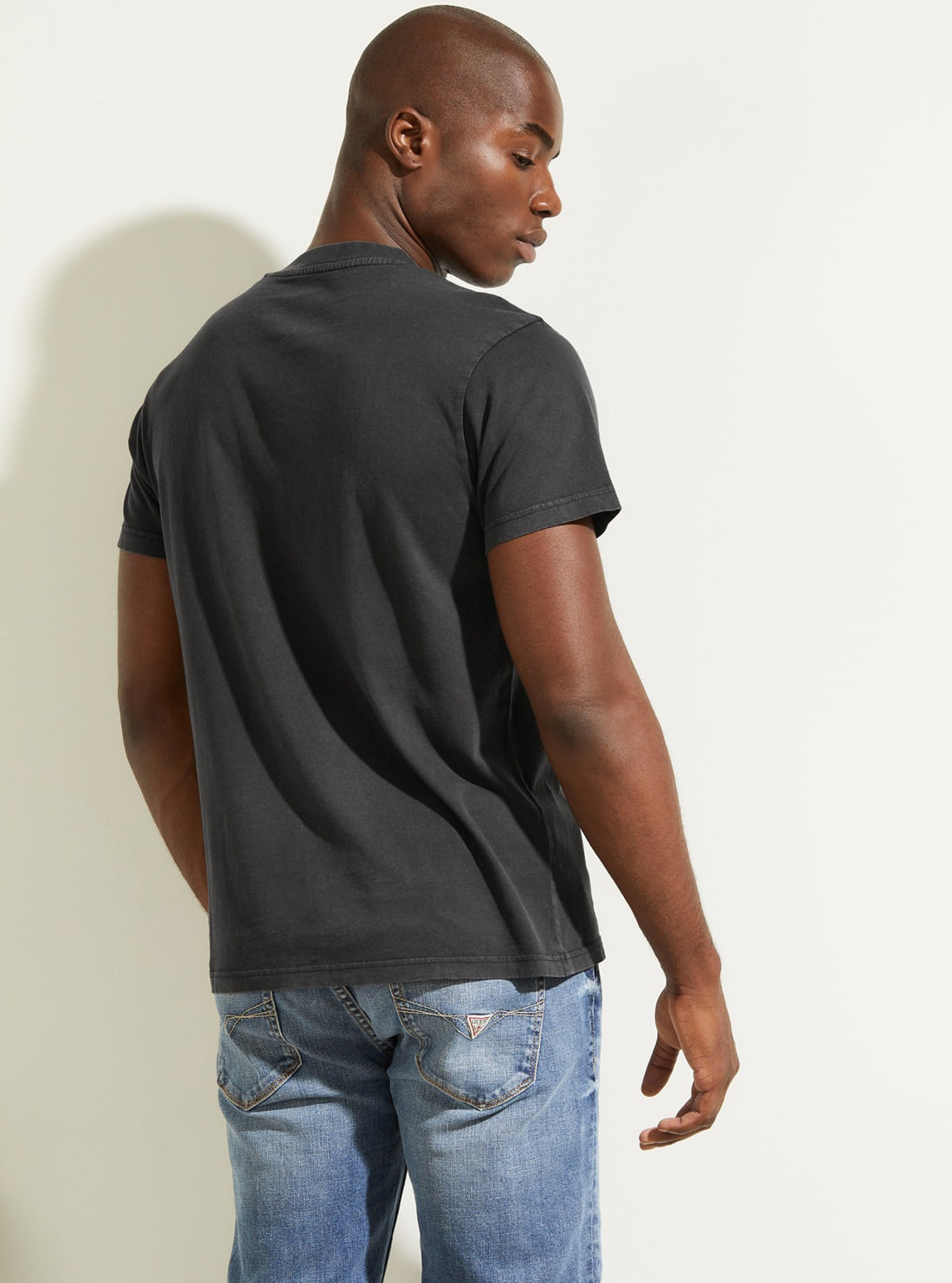 GUESS Mens Black Classical Embroidered Logo T-Shirt M1BI26K8FQ1 Back View